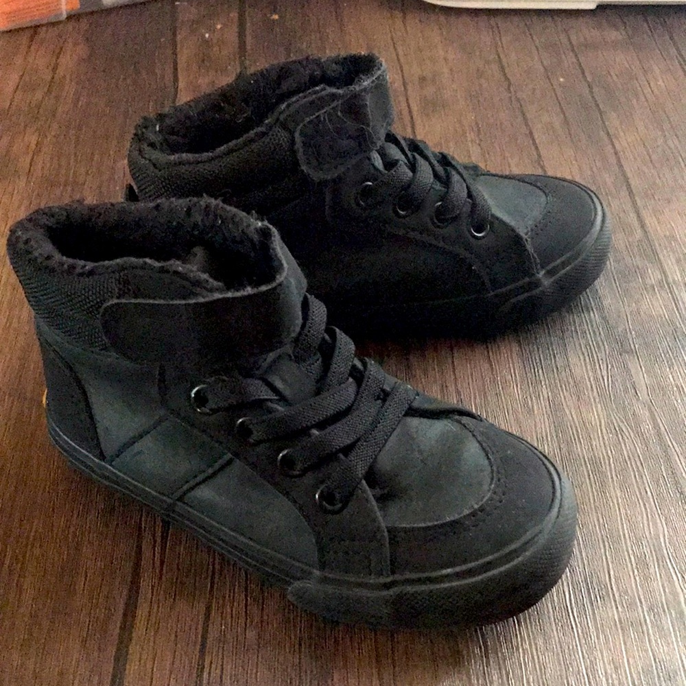 H&M sneakers